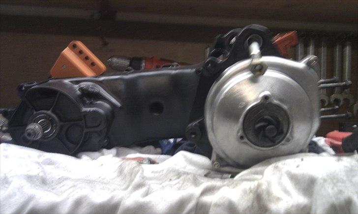 Aprilia SR50 sælges gi et bud billede 14