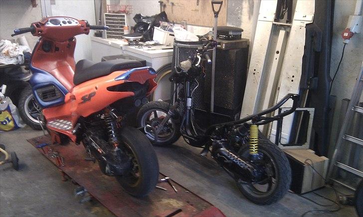 Aprilia SR50 sælges gi et bud billede 9