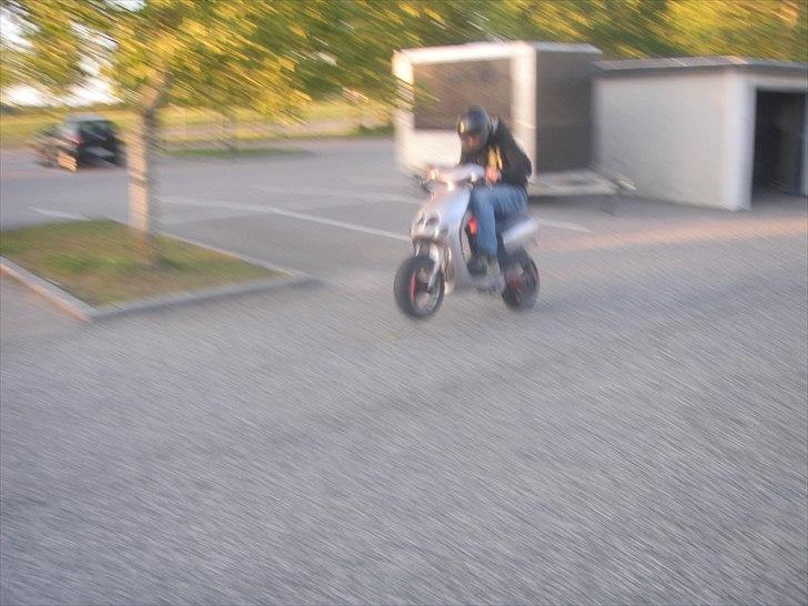 Yamaha Neos billede 6