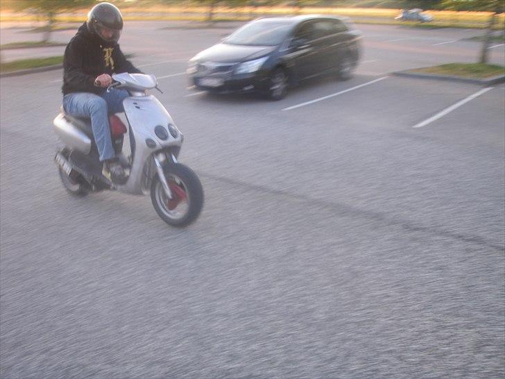 Yamaha Neos billede 11