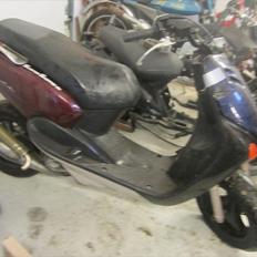 Yamaha neos tp due+ baneracer