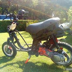 Piaggio New Zip Bane Racer Byttet