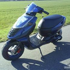 Aprilia Sonic *Solgt*