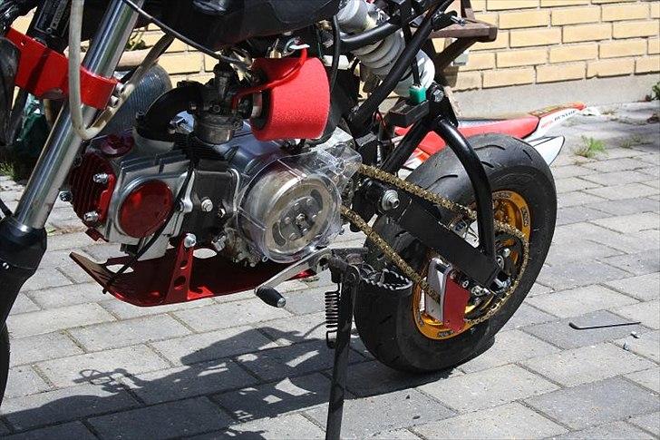 Shineray Supermotard Custom Topstar - Efter prøvemontering af udstødningspot billede 13