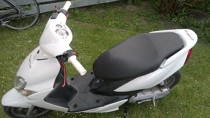 Yamaha Jog-r billede 4