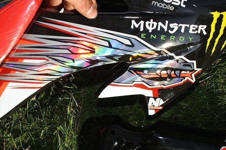 Shineray Supermotard Custom Topstar - Solreflektionseffekten i dragehovedet billede 12