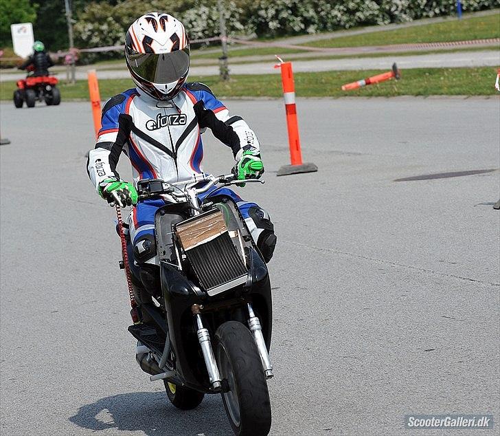 Yamaha Neos R/T billede 3