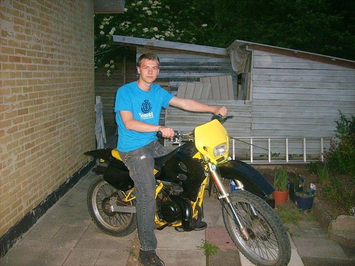 Suzuki RMX (SOLGT) billede 4