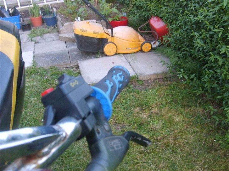 Suzuki RMX (SOLGT) billede 7