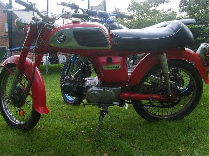 Honda cd 50 billede 2