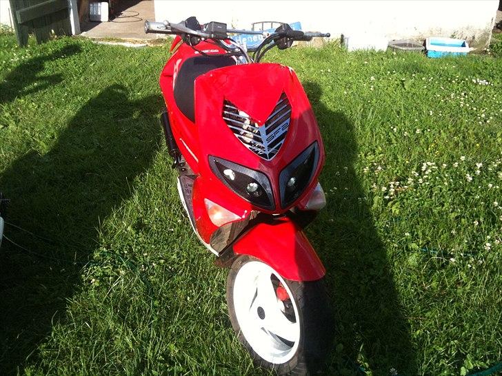 Peugeot Speedfight 2 billede 1