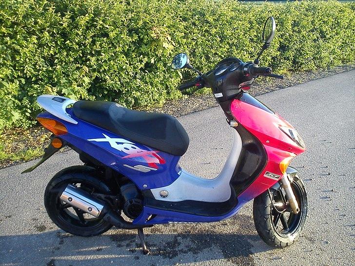 Honda X8R Sport billede 2