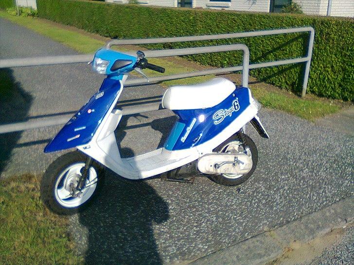 Yamaha jog fs (solgt) - som den står nu :D
 billede 1