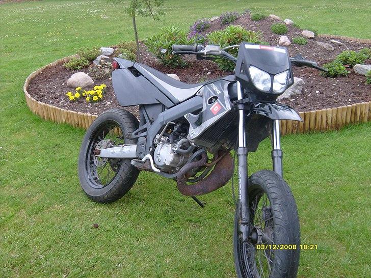 Derbi senda sm 50 billede 1