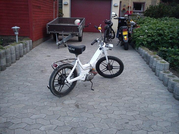 Puch maxi tilsalg byd billede 4