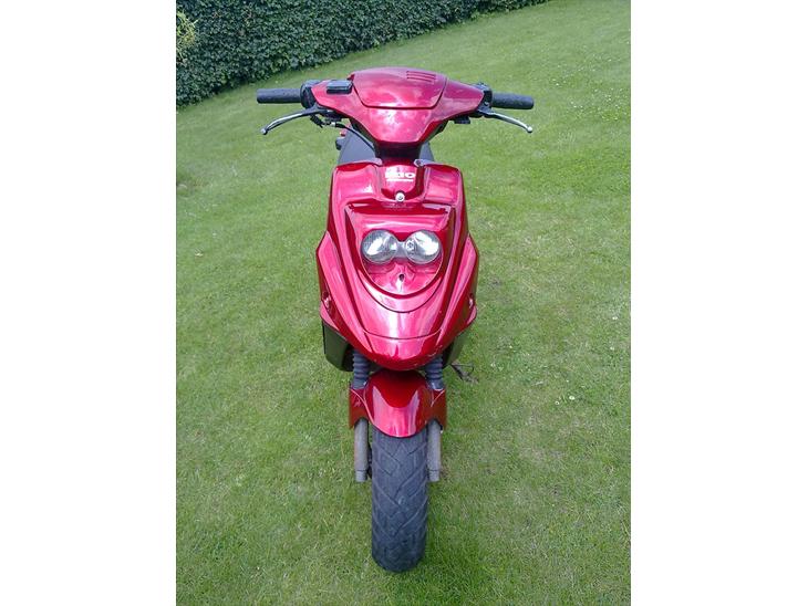 {{currentPhoto.altText}} billede {{currentPhoto.number}}