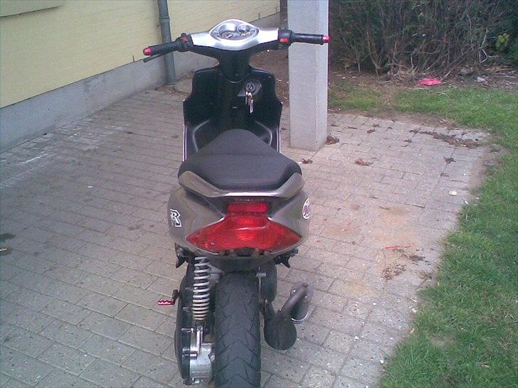 Yamaha Jog r (helvedsmaskine) billede 6