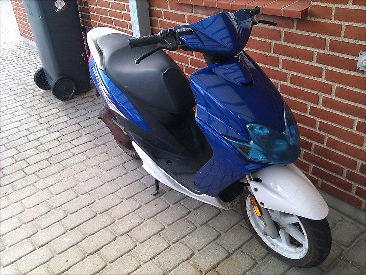 Yamaha jog r  billede 1