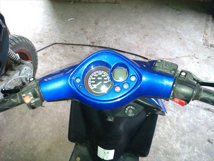 Yamaha jog r  billede 7