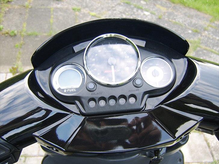 Aprilia SR 50 www TILSALG billede 11