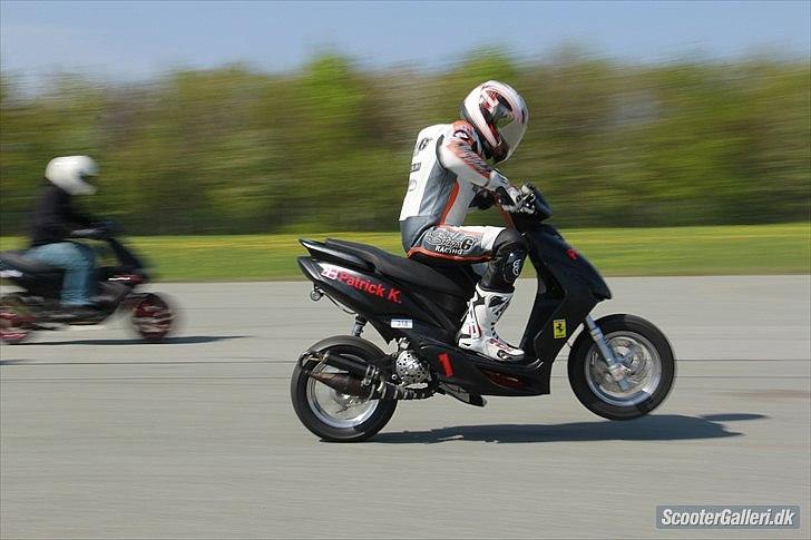 Yamaha Jog RR billede 6