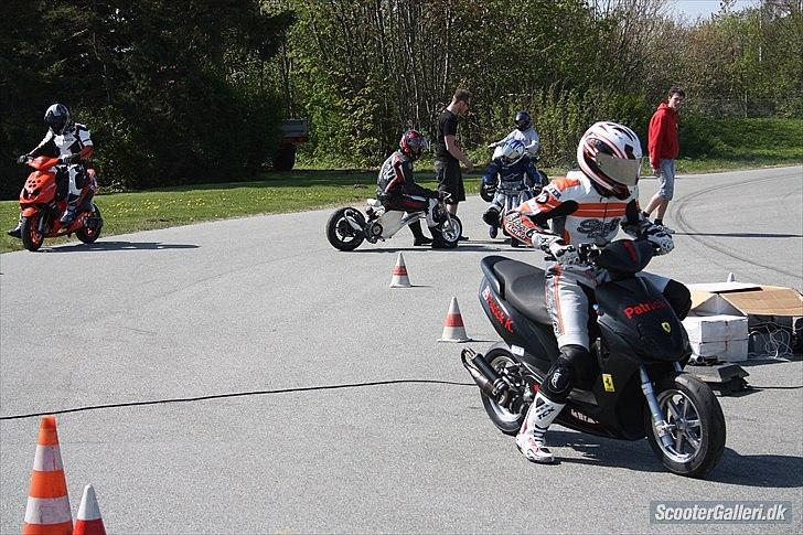 Yamaha Jog RR billede 7