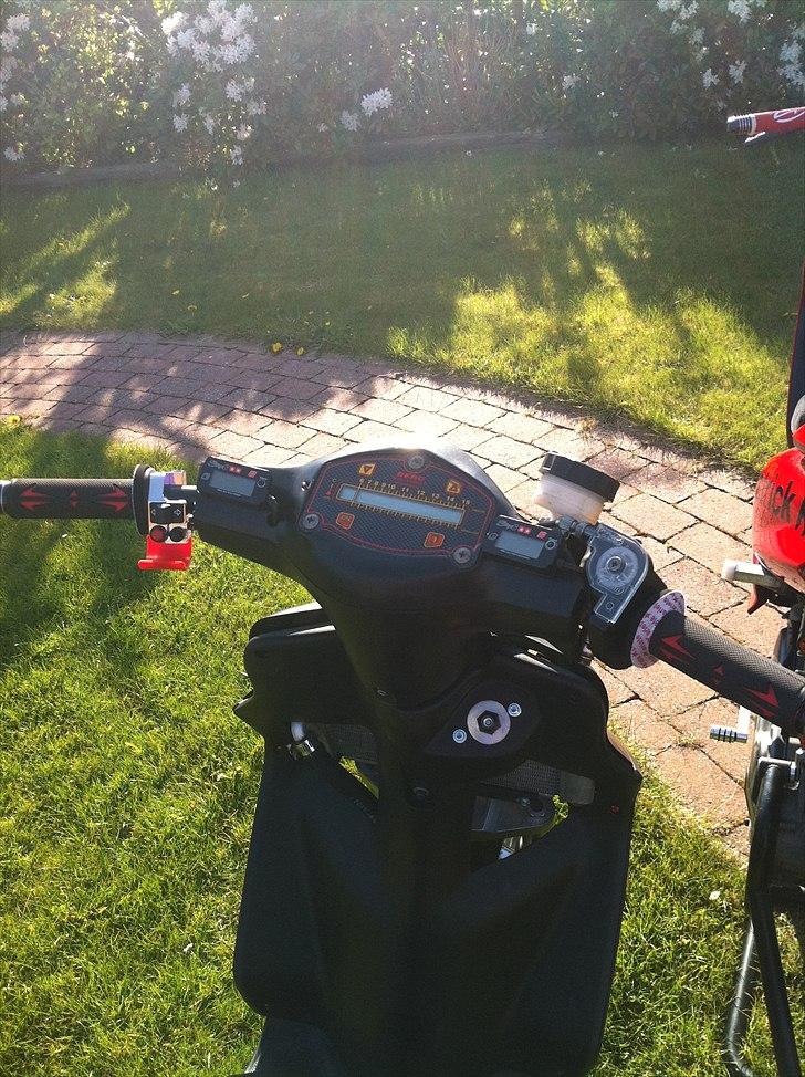 Yamaha Jog RR billede 17