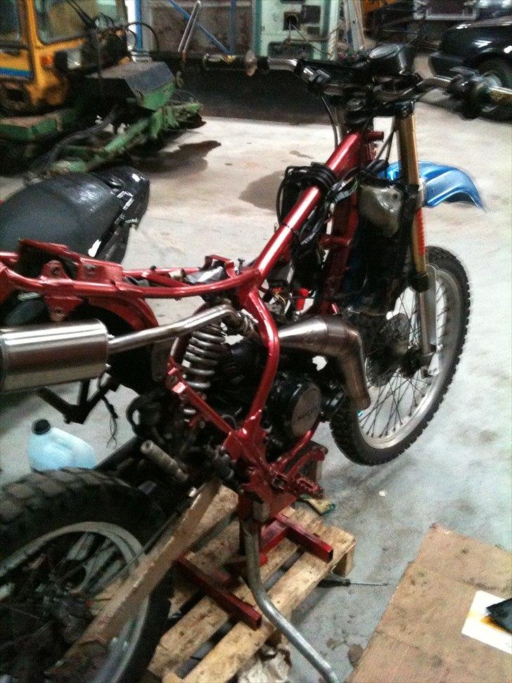 Suzuki RMX - det nye stel igen :D billede 9