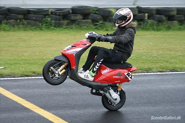 Piaggio Zip sp R/T Byttet billede 10