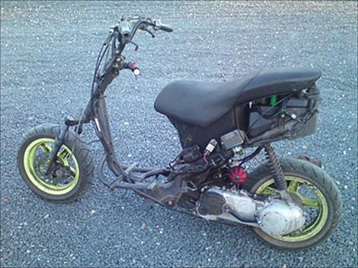 Derbi atlantis bullet billede 3