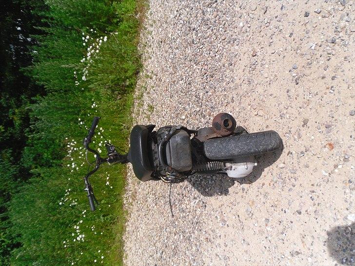 Derbi atlantis bullet billede 5