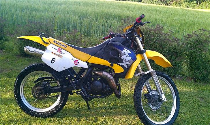 Suzuki RMX billede 2