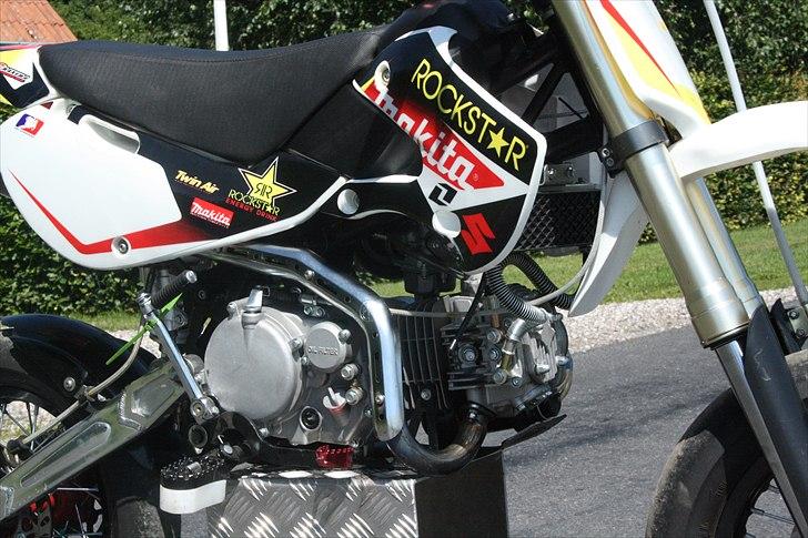 Zoot SM RB - som den ser ud idag den 27 juni. med mekita stickers (sat på at Kasper klistermann) billede 4