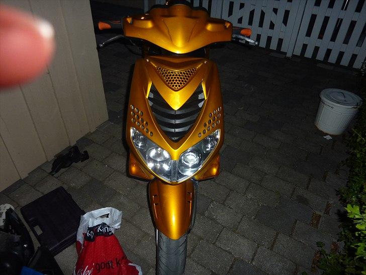 Peugeot speedfight 2(byttet med rmx) billede 1