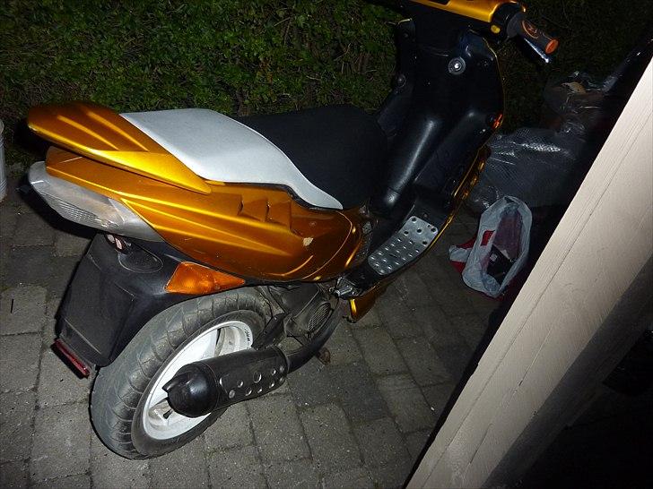 Peugeot speedfight 2(byttet med rmx) billede 4