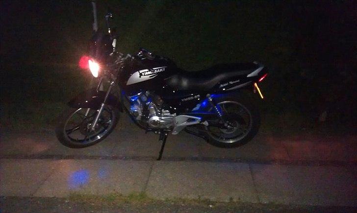 Yamasaki YM50-8B  konfiskeret af politiet billede 17