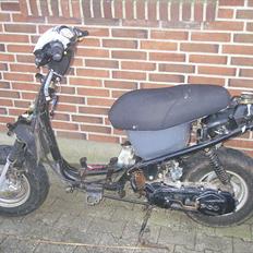 PGO hot 50 Skal bygges op igen.