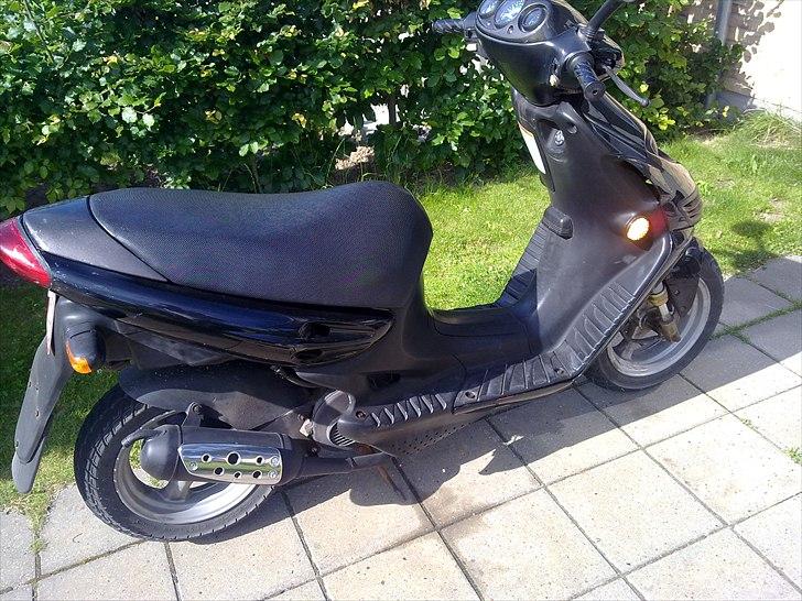 Suzuki Katana AY 50 billede 3