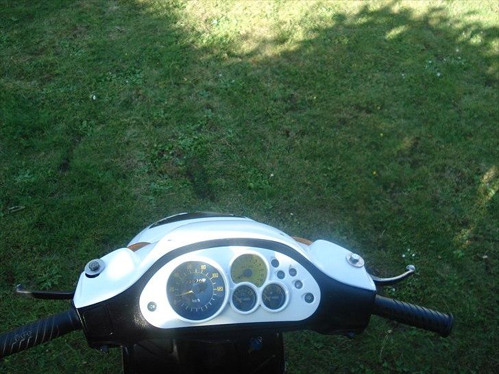 Piaggio NRG MC2 billede 6