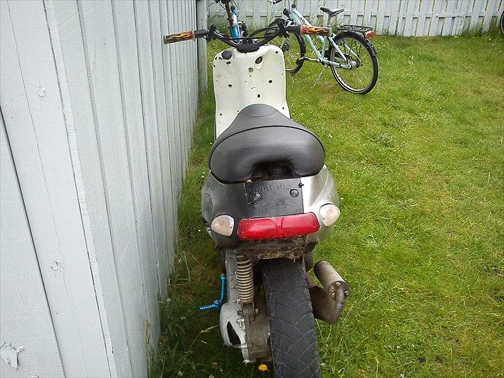 Piaggio Typhoon (70cc)Tidl. scooter billede 4