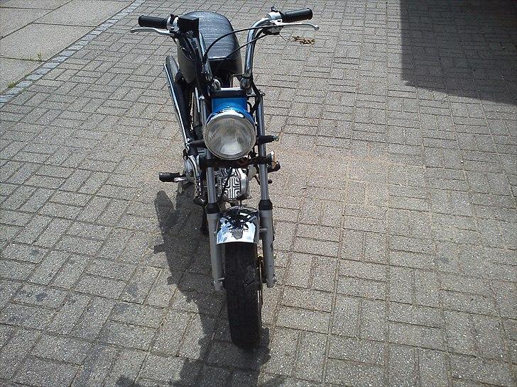 Skyteam dax [Tidl. scooter] billede 4