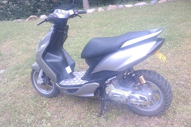 Yamaha Jog R billede 1