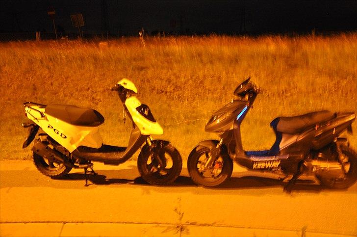 Keeway F-act - Min keeway f-act og min vens hot50 billede 10