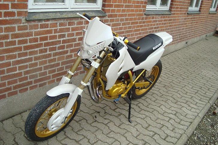 Suzuki SMX CUSTOM billede 1