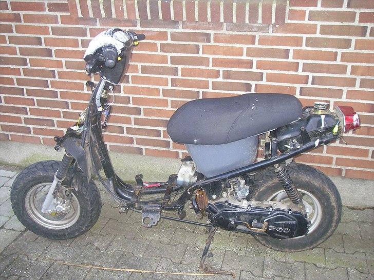 PGO hot 50 Skal bygges op igen. billede 2