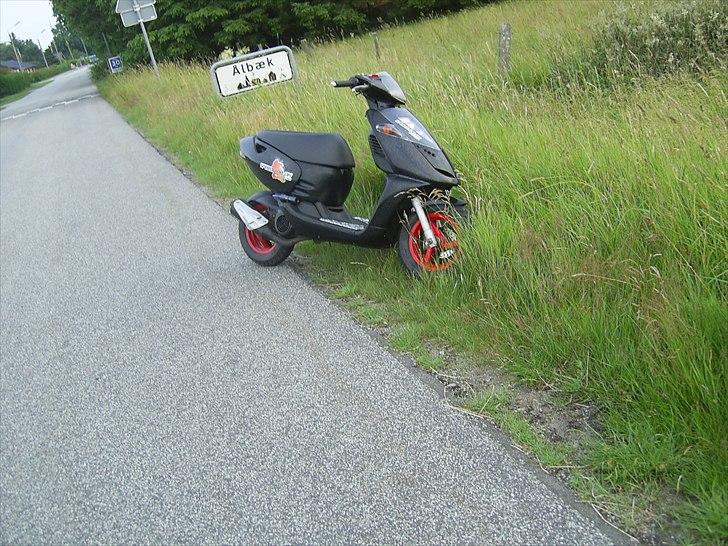 Aprilia sonic til salg byd  billede 7