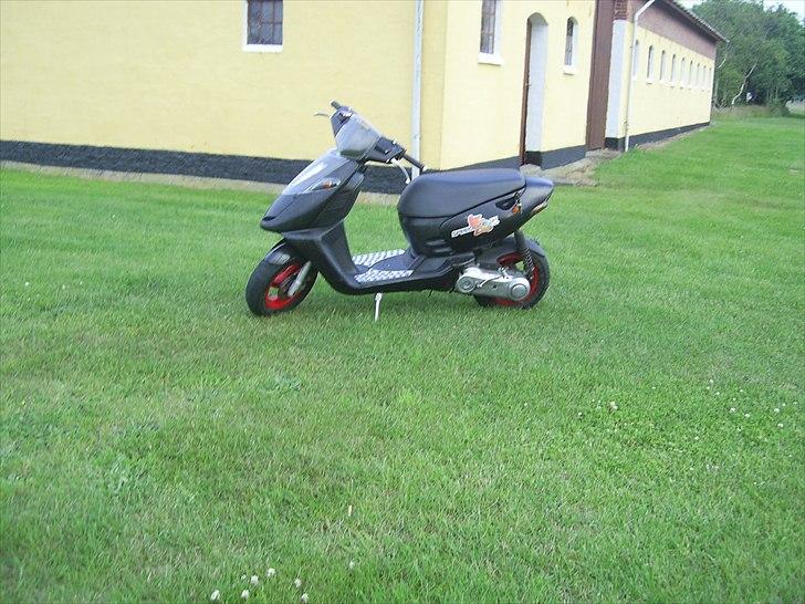 Aprilia sonic til salg byd  billede 8