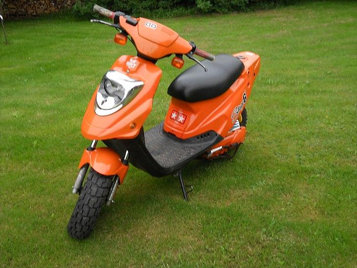 PGO hot 50 [Tidl. scooter]  billede 2