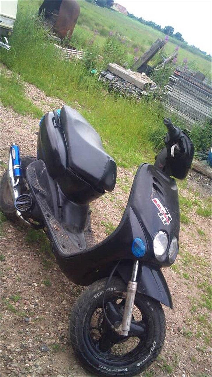 Yamaha neos billede 1