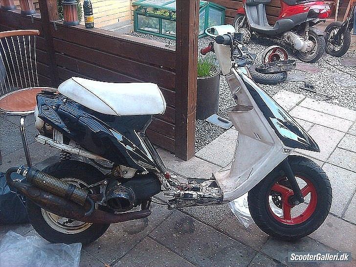 Yamaha jog as baneracer billede 5